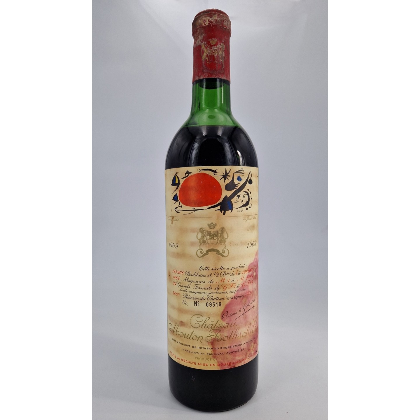 Château Mouton Rothschild 1969 - Pauillac - 1er Grand Cru Classé Château Mouton Rothschild 1969 - Pauillac - 1er Grand Cru Classé