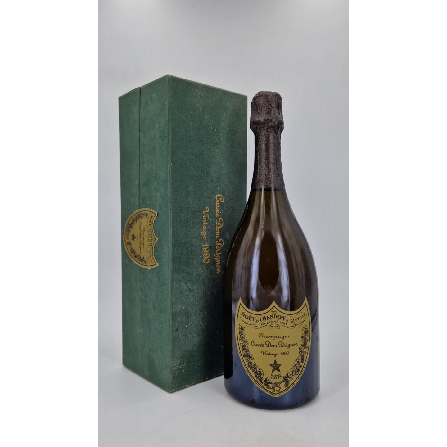 Dom Perignon 1990 - Coffret